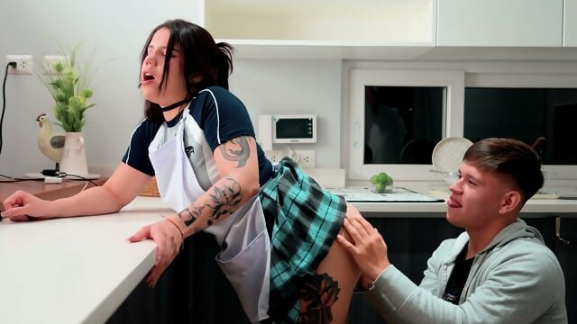 Sucking The Maid's Ass While His Bosses Are On Vacation
